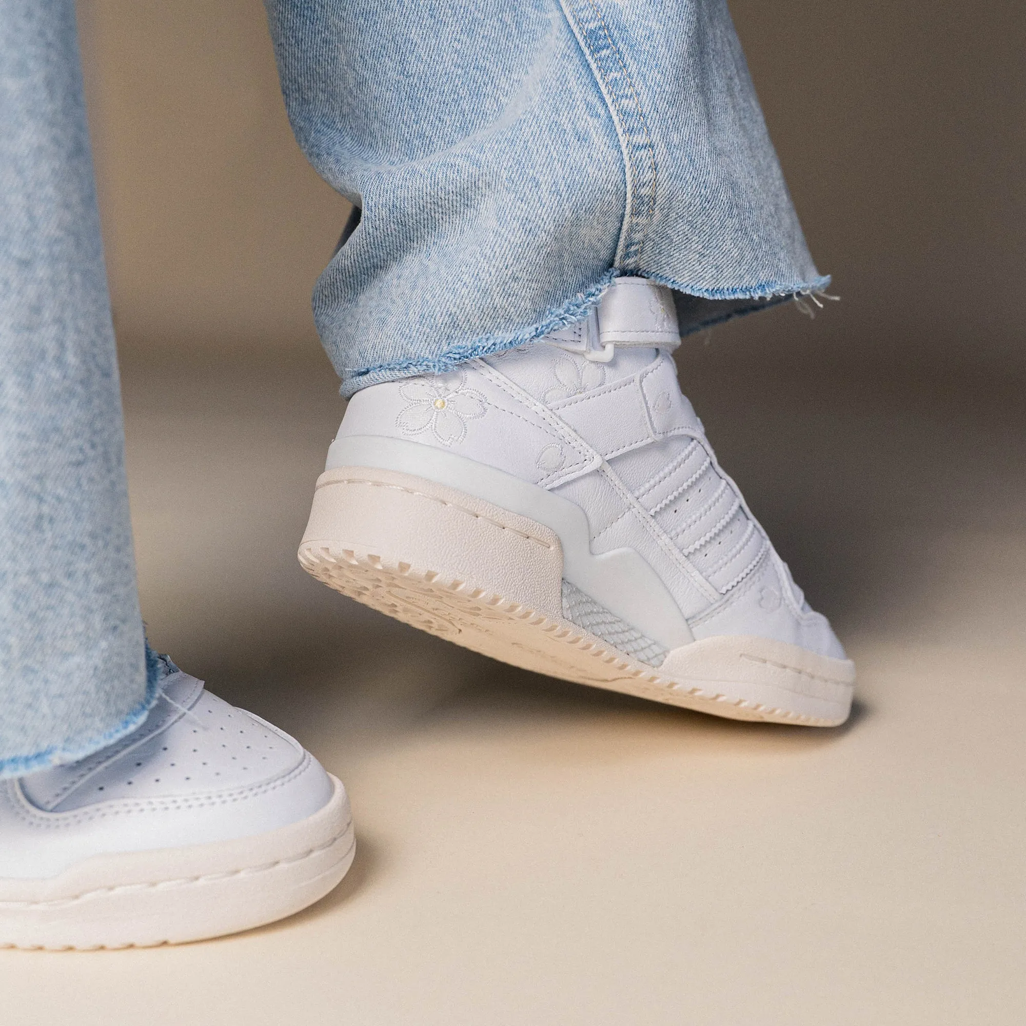 adidas - Forum Mid Hanami