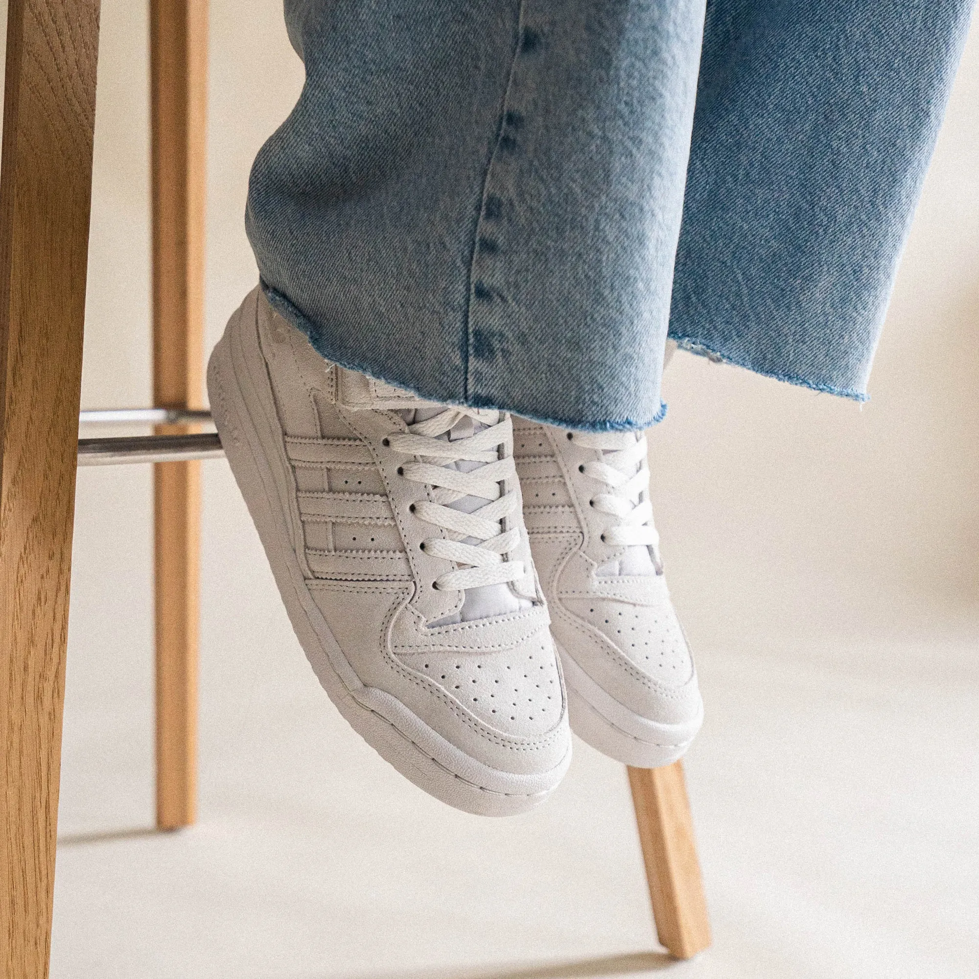 adidas - Forum Mid W (white)