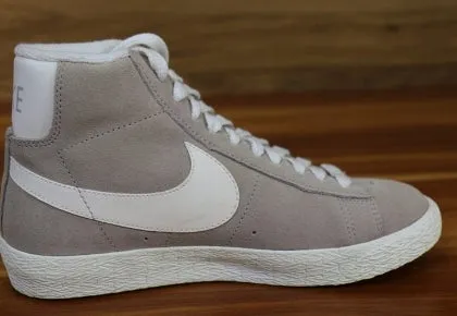 Nike SB Dunk Mid  Femme