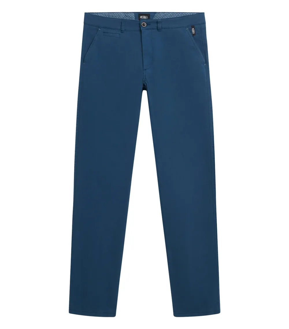 Pantalon chino coupe ajustée Delahaye en coton bleu