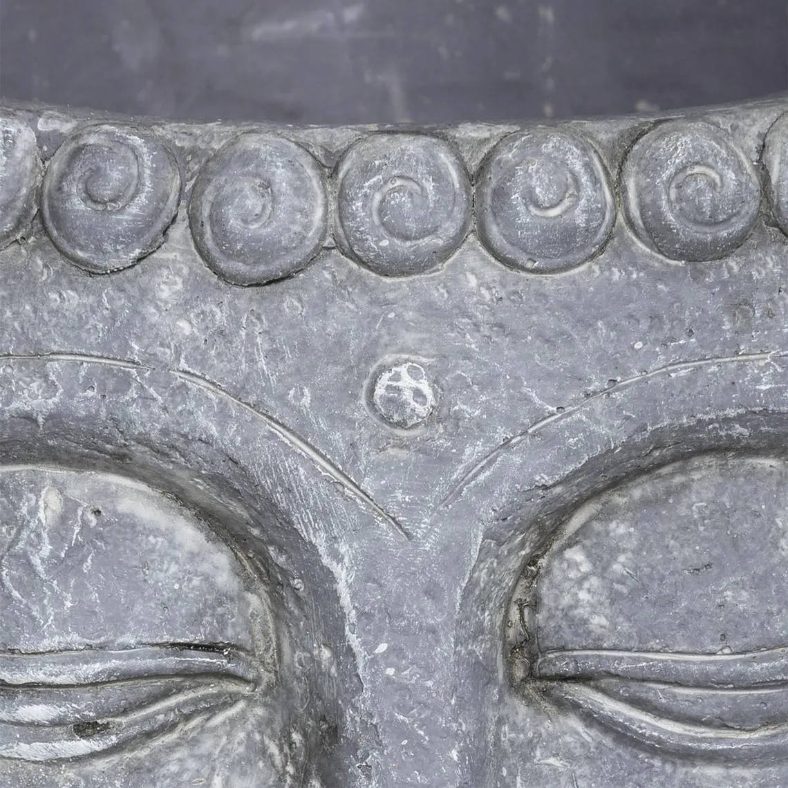 Pot Tete Boudhha en Ciment Gris | 3 Suisses