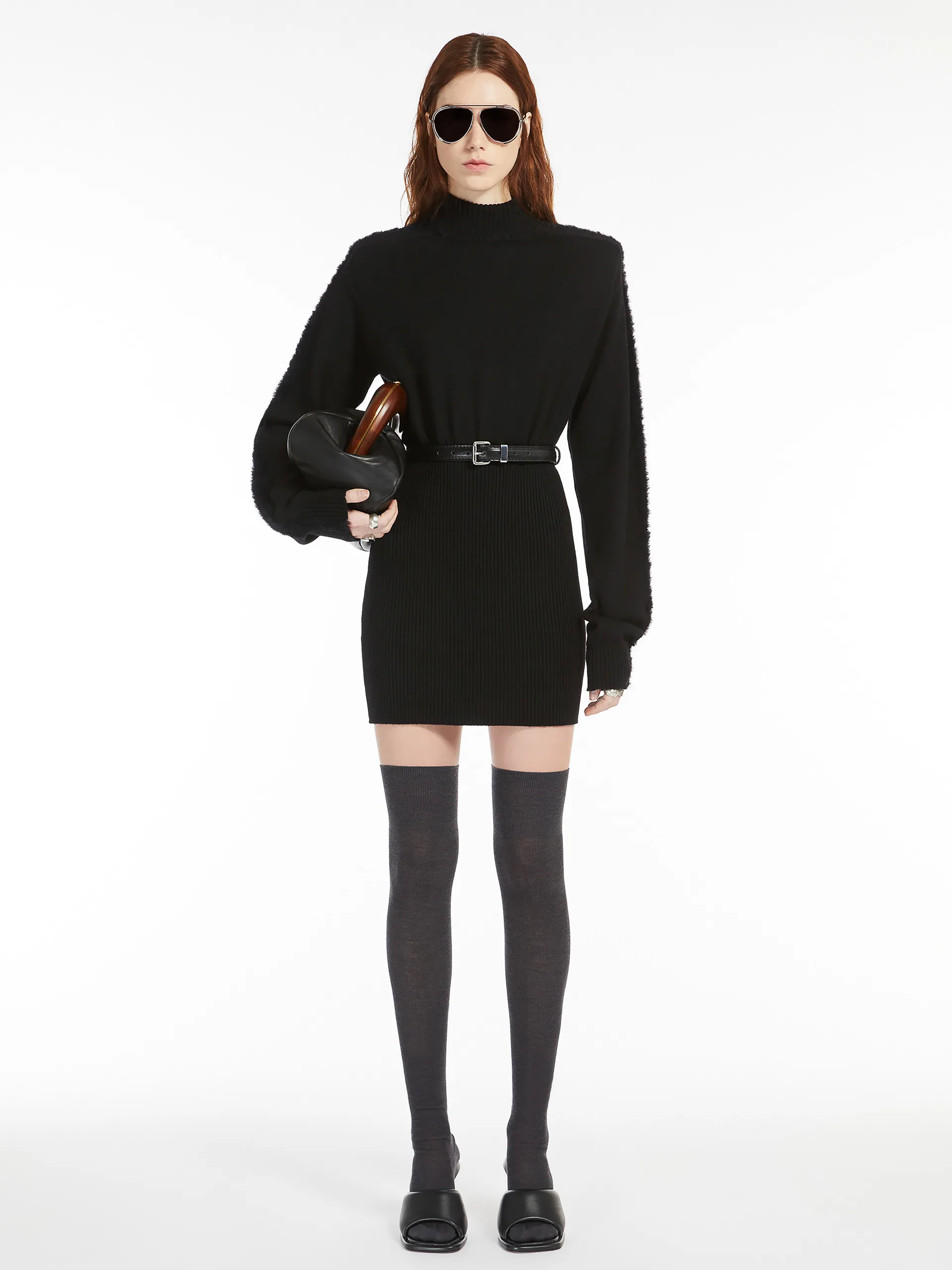 Robe en maille avec incrustation