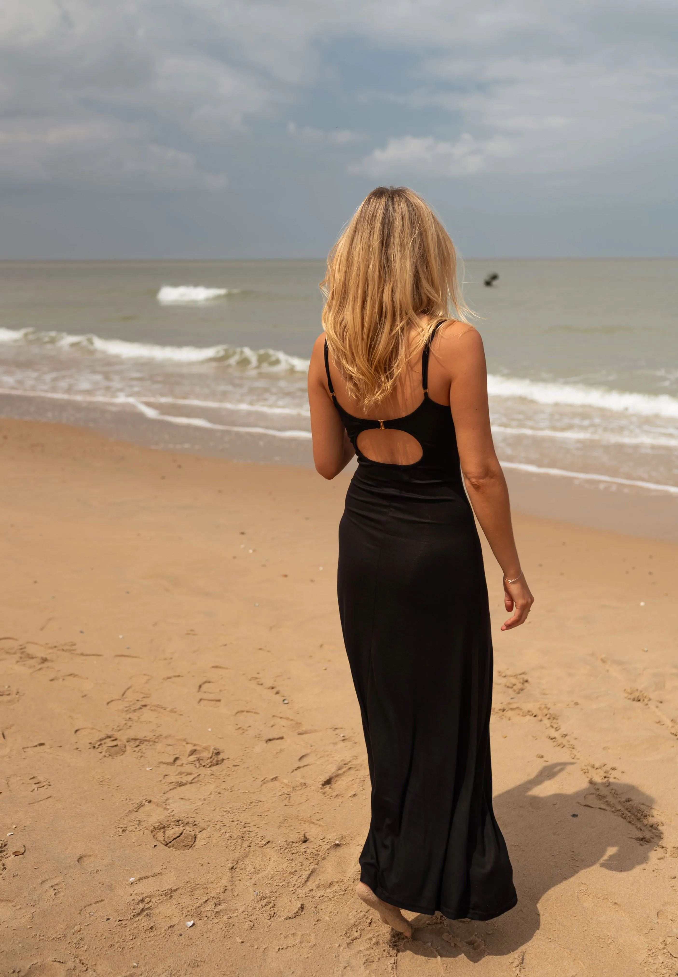 Robe Loly - Noire - Dos Ouvert
