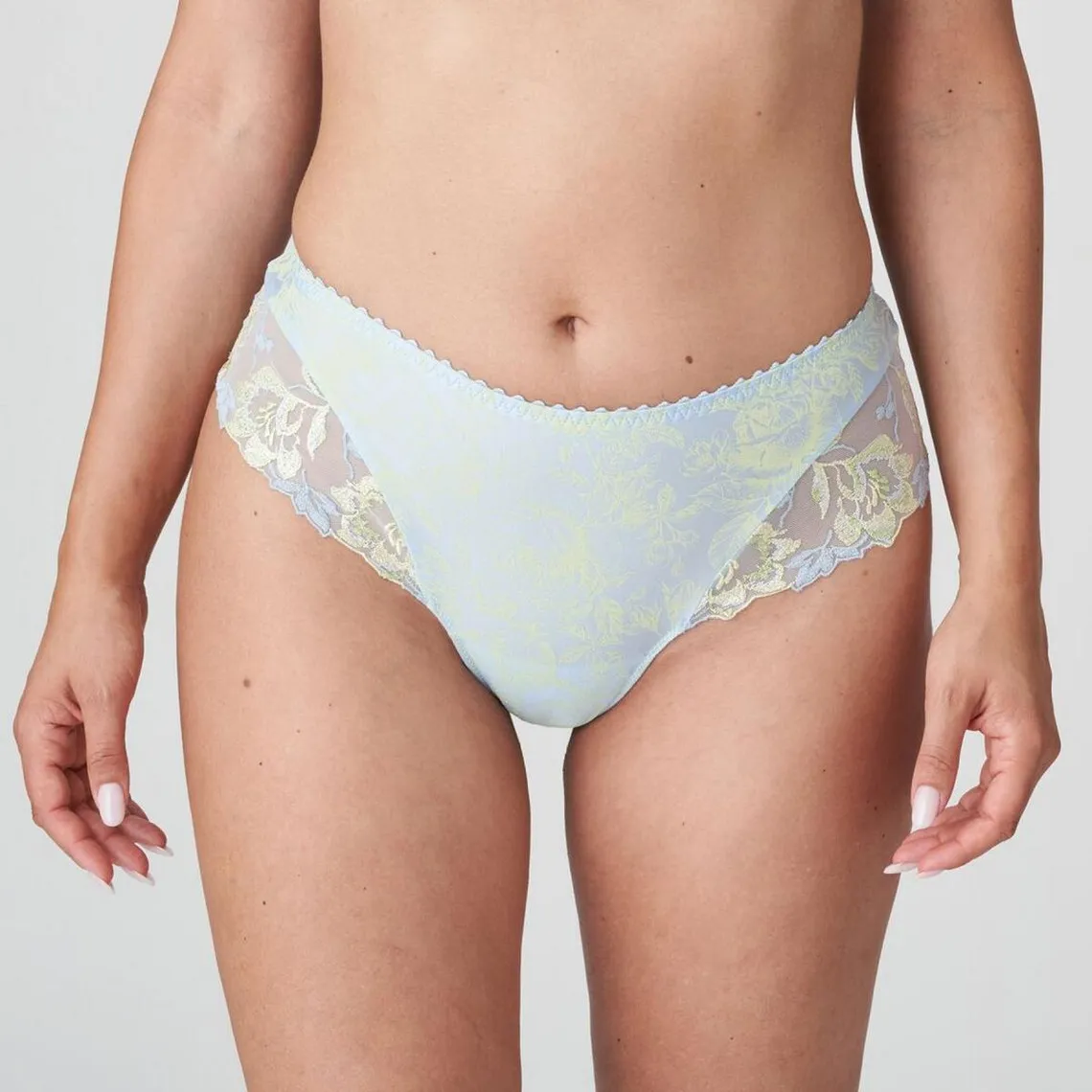String luxueux gris Prima Donna  | 3 Suisses