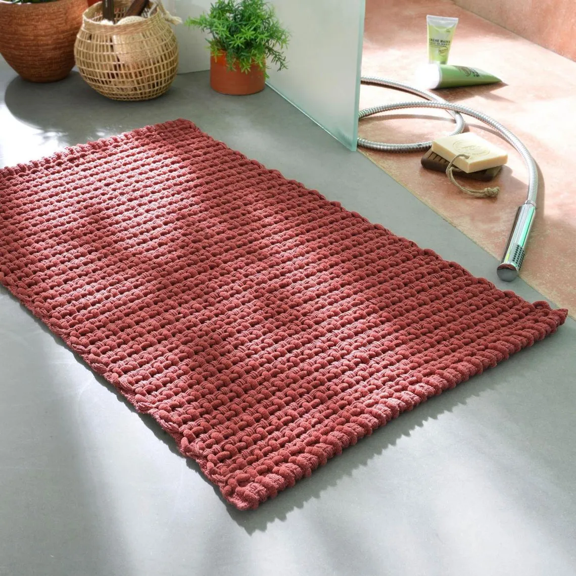 Tapis de bain rectangulaire TRESSADOUX rose | 3 Suisses